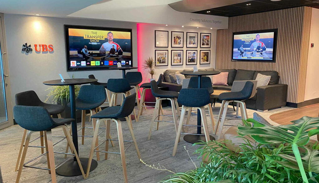 Blogs&Vlogs- 17 | Blog title here 04