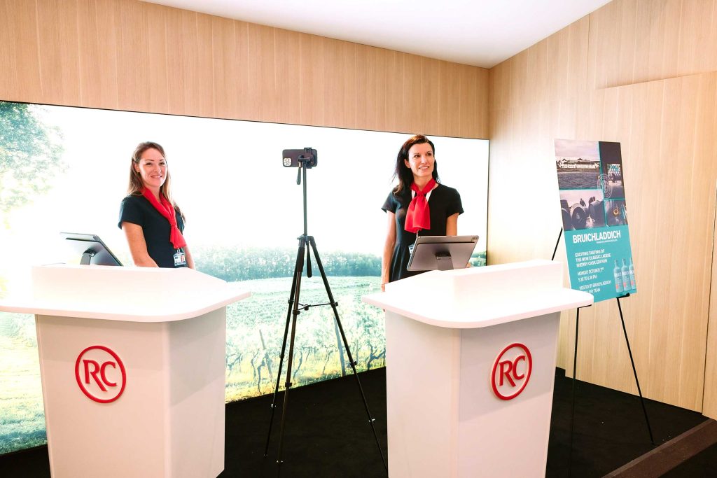 Blogs&Vlogs- 3 | Blog title here 03